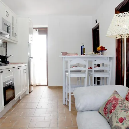 Apartment San Fernando 76 *