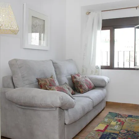 Apartment San Fernando 76 *